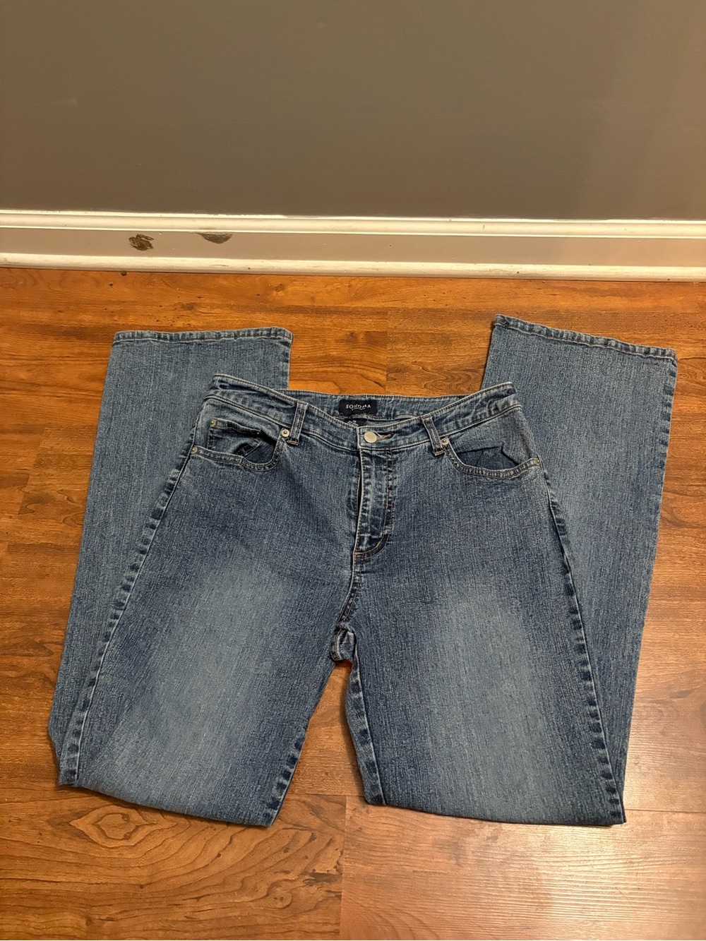 Sonoma Straight-Leg Jeans in Medium Blue Wash